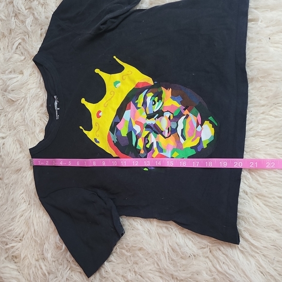 The Notorious B.I.G Abstract King Crown Graphic Short Sleeve Cropped Tee Small - Picture 3 of 7